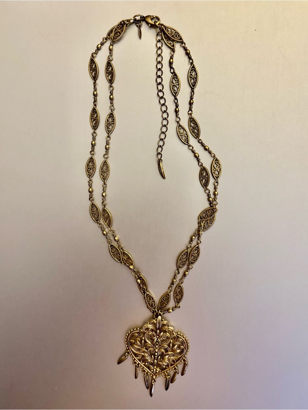 Avon Antique Gold Filigree Heart Pendant Necklace